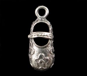Подвеска металлическая *Сандалия* (цвет - античная бронза) 1 шт ― Сокровища для рукоделия